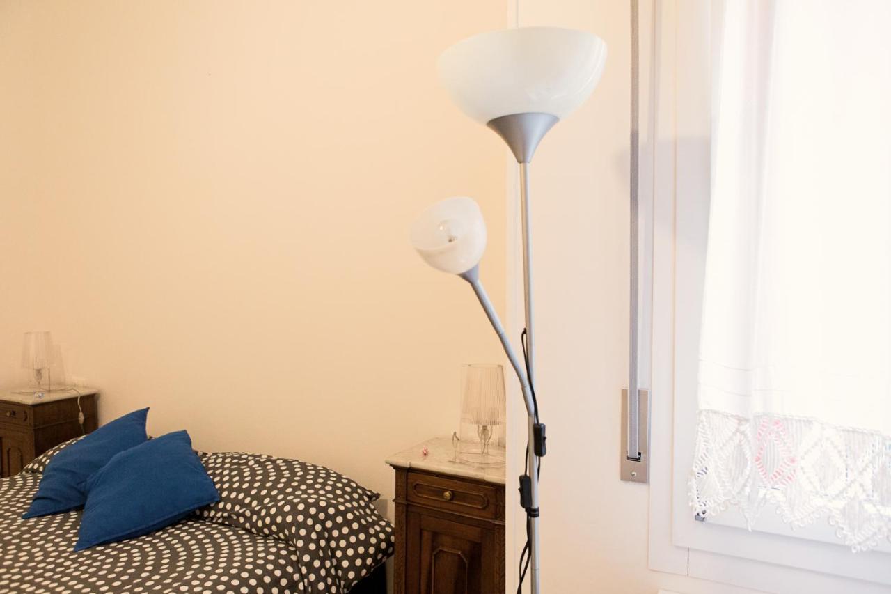 Bed and Breakfast Interno 7, Tra La Fiera Ed Il Centro Bolonia Zewnętrze zdjęcie